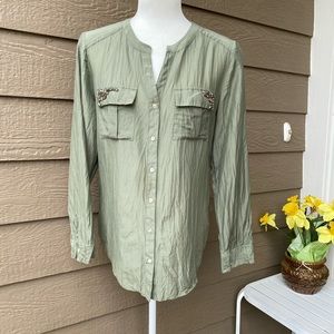 Chicos Size 0( XS)Womens Top Green Silk/Cotton Blend Studded Pockets Long Sleeve
